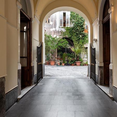Catania City Center Historical Building Home Екстер'єр фото